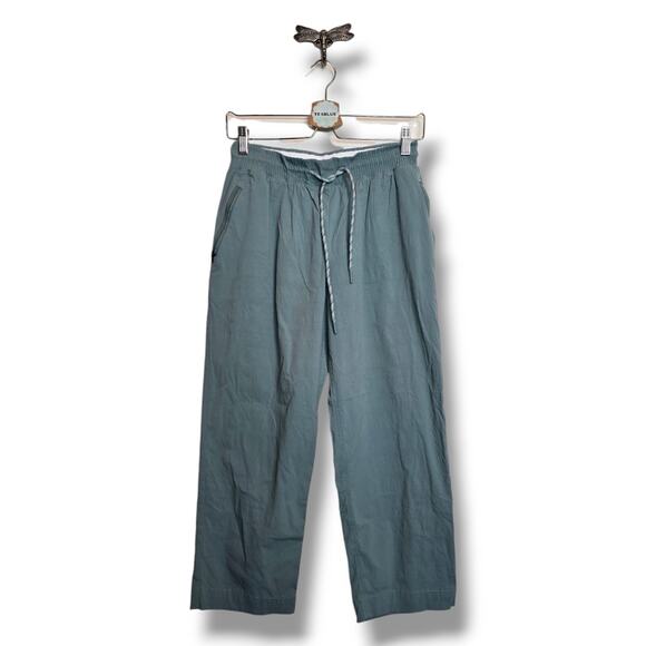 Athleta Trekkie Straight Crop Pant – Minimalistic Green 4 Ripstop Travel - Picture 3 of 14